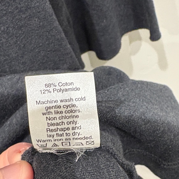 Madewell Charcoal Gray Top - Picture 7 of 7